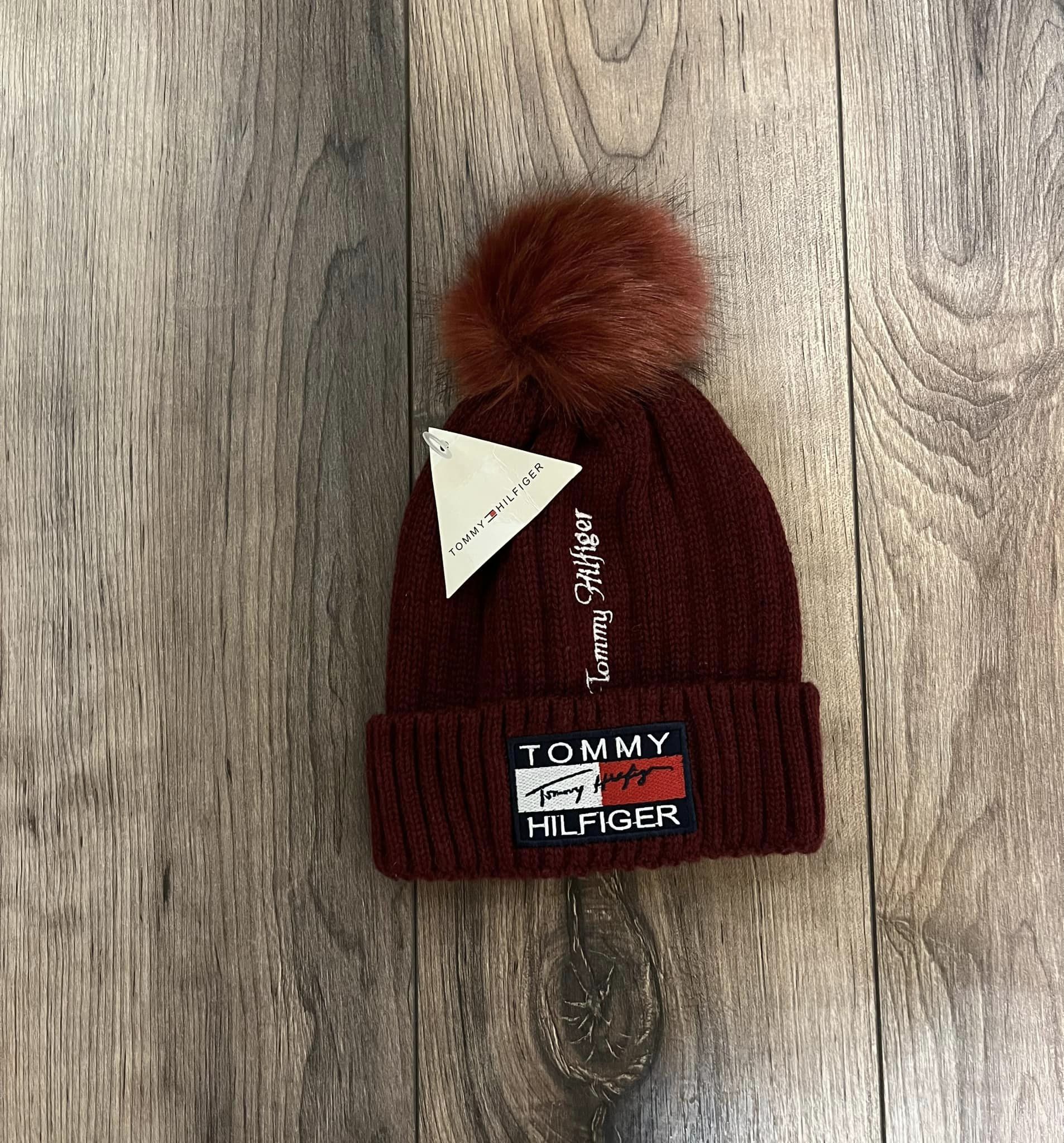 Шапка TOMMY HILFIGER
